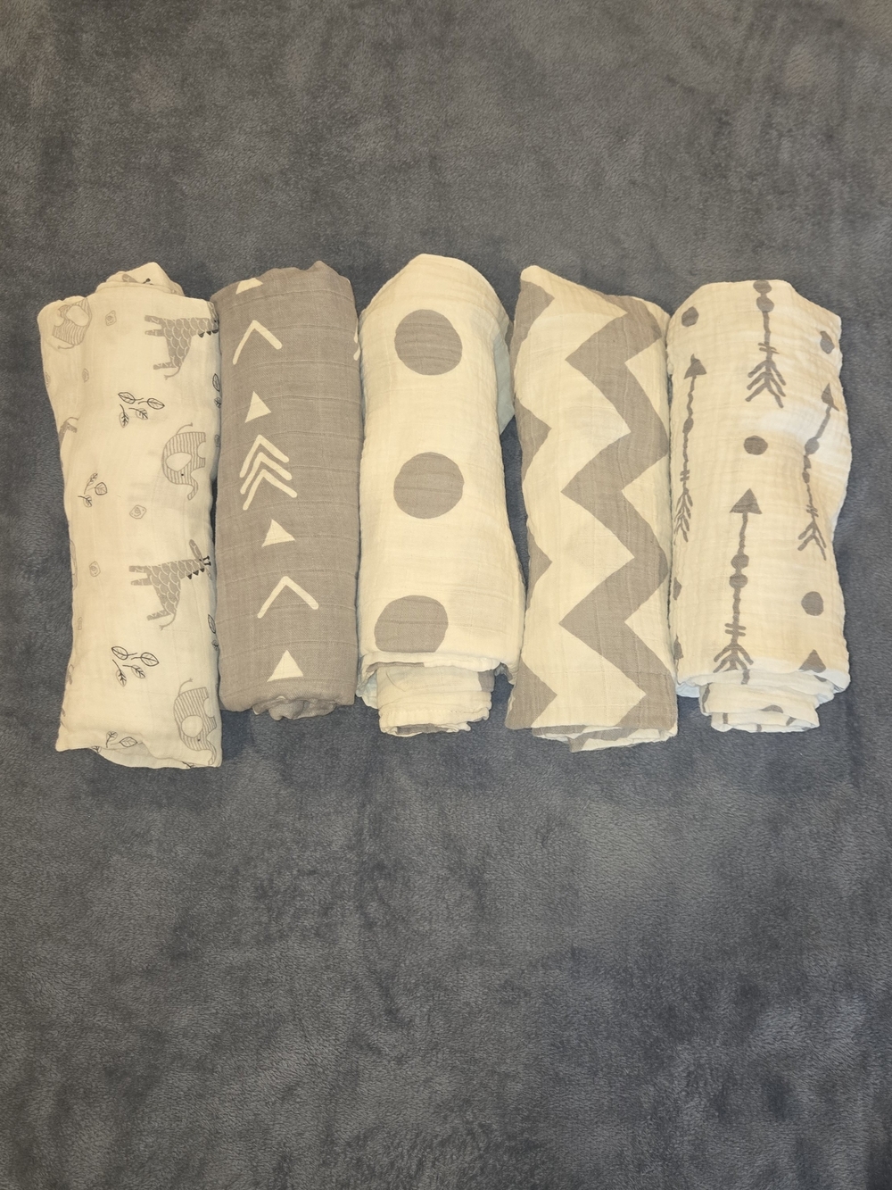 Momo Bebe Muslin Swaddle Set - Gray & White
